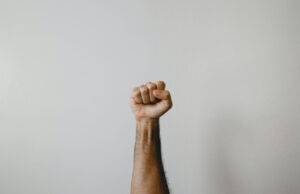 人間は平等ではない。不平等である。でもそれを理解するのは難しい。